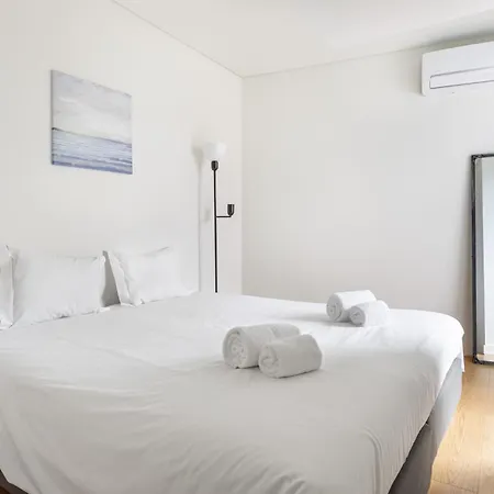 Joivy Chic With Balcony Near Liberdade Avenue Apartment *