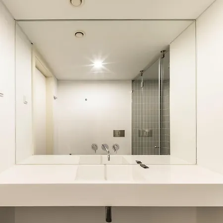 Guestready - Chic Near Liberdade Avenue * Lisboa