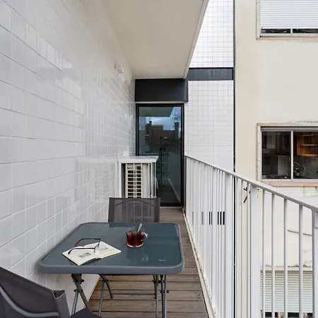 Apartment Joivy Chic With Balcony Near Liberdade Avenue