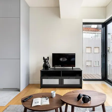 Apartment Joivy Chic With Balcony Near Liberdade Avenue *